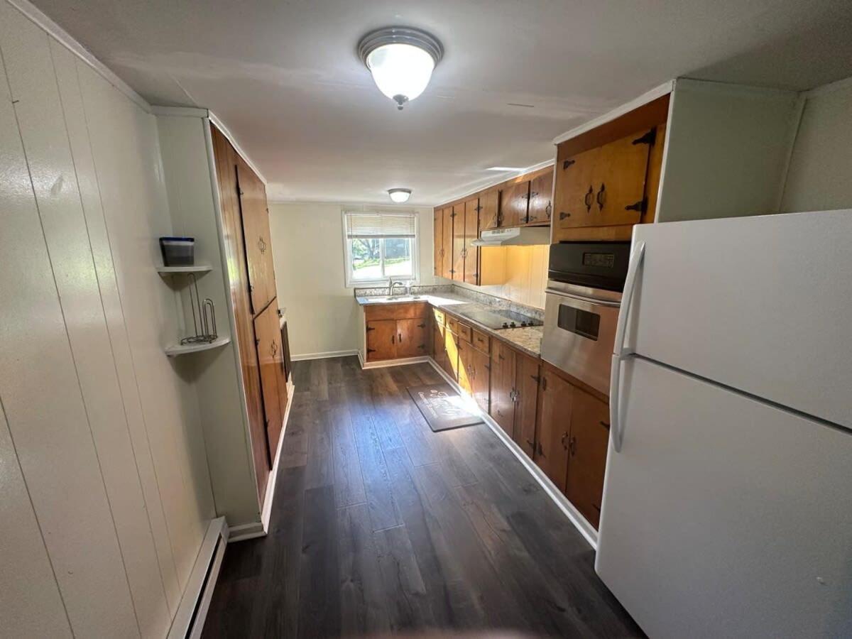 Charming 3-Bed, 1,5 Bath Home - Entire Space Just For You! Goodlettsville Exteriér fotografie