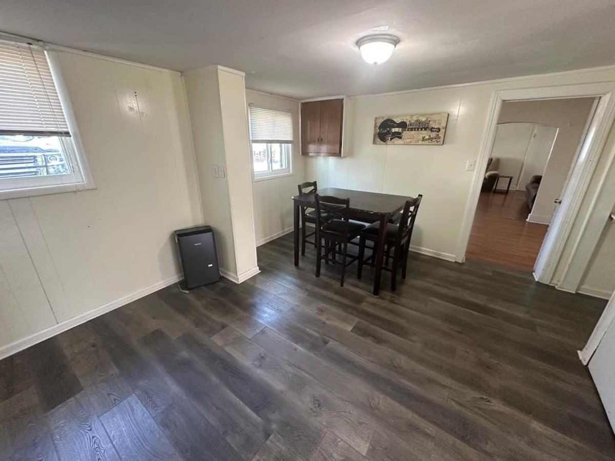 Charming 3-Bed, 1,5 Bath Home - Entire Space Just For You! Goodlettsville Exteriér fotografie