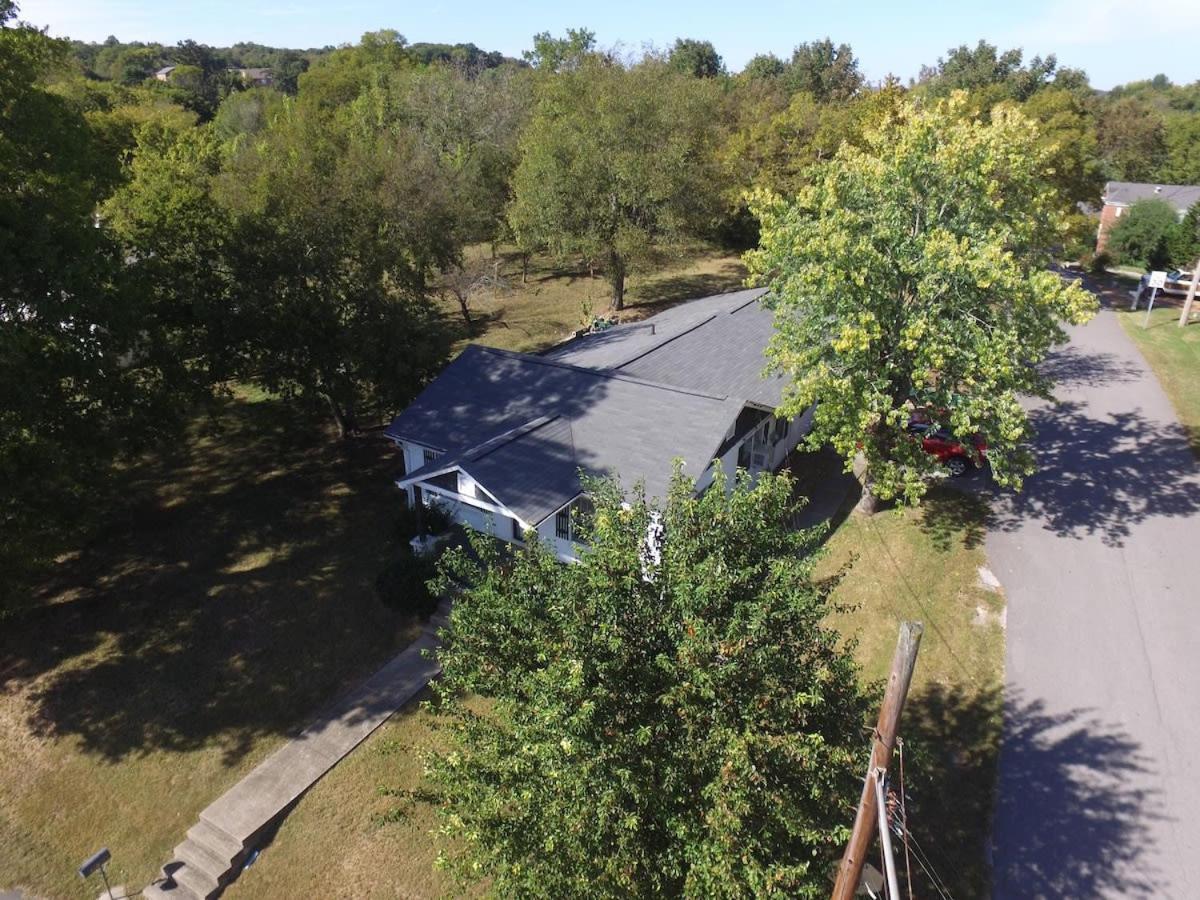 Charming 3-Bed, 1,5 Bath Home - Entire Space Just For You! Goodlettsville Exteriér fotografie